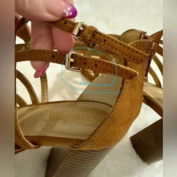 Brash Carmel Tan Suede Strappy Block Heel Sandals 8.5 Y2K 2000’s going out shoes - Picture 8 of 15